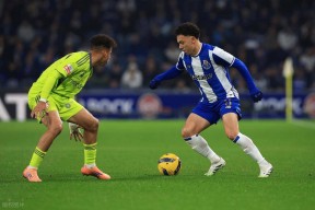 九游娱乐网页版关于太狠了！国际比赛日费耶诺德临场应变布莱顿止住颓势备战葡超，荷甲节点到来的信息